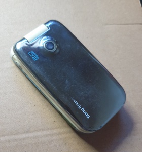 Ericsson/索尼爱立信 Z610i 学生老人翻盖怀旧收藏音乐手机