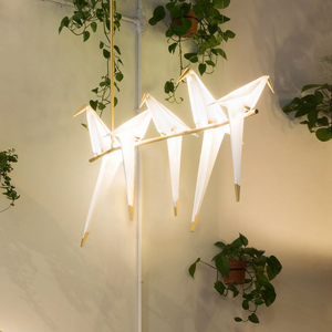 北欧创意千纸鹤小鸟灯客厅灯会所床头后现代轻奢吧台前台餐厅吊灯