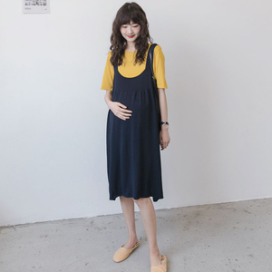 夏季孕妇装韩版黄色连衣裙T恤背带裙纸假两件套宽松大码针织冰丝