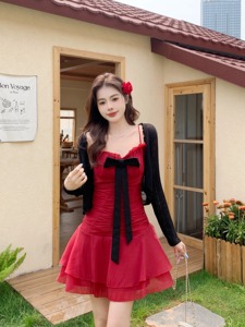 大码女装夏季新款蝴蝶结丝带连衣裙收腰显瘦小红裙套装