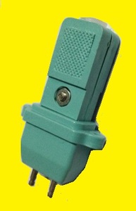 绿色2P公母电源插头插座对接 小二芯 /自接线组装可拆插头插座