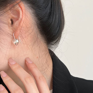 爱心耳环女s925纯银耳环心型耳饰立体甜美可爱桃心耳坠小众设计