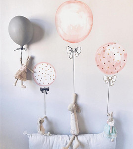 儿童房墙贴气球火烈鸟羽毛墙贴 拍照背景婴儿房布置自粘墙纸贴画
