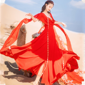 云南旅游穿搭女装新疆沙漠拍照红裙异域风情西域古装民族风连衣裙