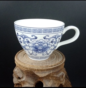 雅诚正品 骨瓷大号有柄杯 缠枝牡丹60毫升陶瓷青花瓷复古茶具茶杯
