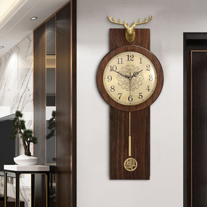 新中式鹿头钟表挂钟客厅时钟家用时尚胡桃木纹纯铜大气石英钟静音