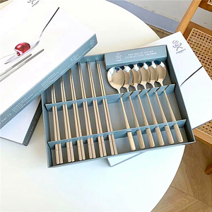 德国品牌304不锈钢餐具 6双筷子+6个勺子套装 礼盒装 防滑雕刻