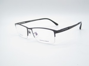 专柜正品 新款巴诺克眼镜镜架 纯钛近视眼镜架 990055 220元