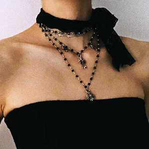 非主流朋克暗黑系列个性设计十字架多层次锁骨链男女个性小众饰品