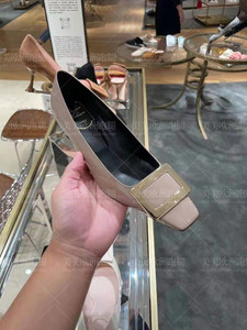 正品代购Roger Vivier/RV 新款金属方扣浅口真皮高跟鞋方头女单鞋