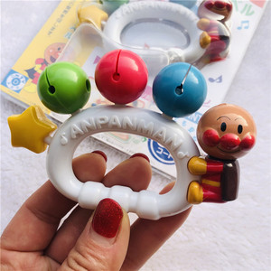 一件包邮日本宝宝手摇铃新生儿超人手拿铃铛婴儿安抚彩色玩具0-6