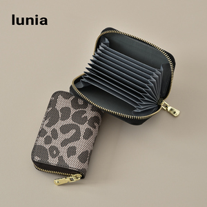 lunia/路尼亚时尚豹纹风琴卡包11卡位拉链驾驶证卡夹零钱包ins