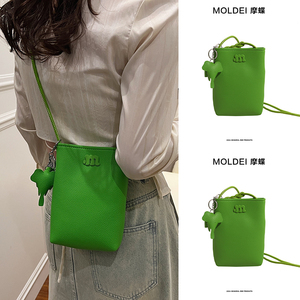 夏天夏季精致质感小包包女士2024新款新中式绿色手机包斜挎单肩包