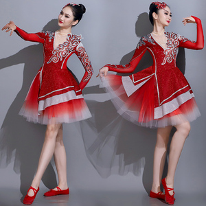 现代舞演出服连衣裙女新款中国风打鼓服舞蹈服装快板蓬蓬裙子套装