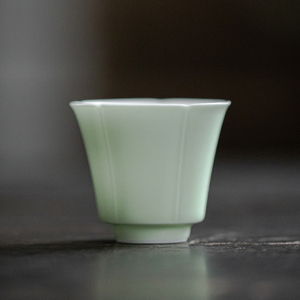 草木祠 豆青葵口茶杯 陶瓷家用日式功夫茶具单杯主人杯品茗杯闻香