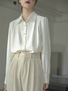 法式气质白色衬衫女秋冬加绒加厚内搭衬衣设计感小众职业面试上衣