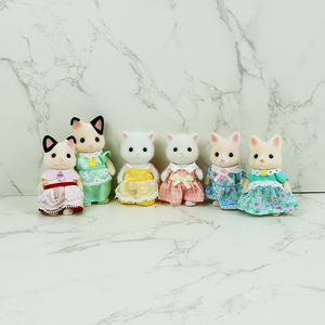 日版森贝儿家族玩具牛奶兔波斯猫森林动物公仔娃娃女孩子玩偶散货