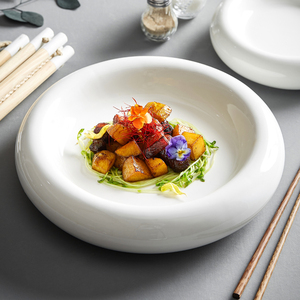 白色酒店盘子创意北欧餐具家用瓷器特色网红个性菜盘西餐法餐摆盘