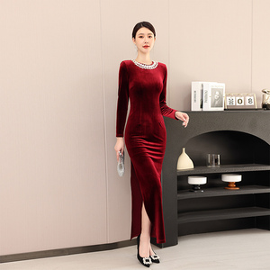 红色礼服2024新款法式高级感修身显瘦重工宴会生日倪妮同款连衣裙
