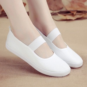 日本学生校鞋小女孩21-40码护士平底舒适芭蕾舞练车小码白鞋单鞋
