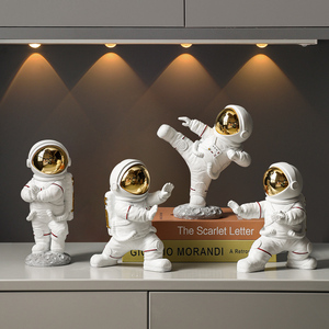 宇航员小摆件太空人客厅电视柜家里装饰品男生高级感电脑桌新房子