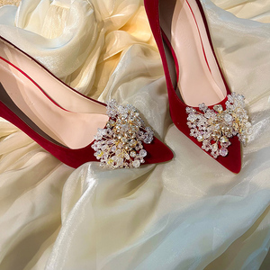 红色婚鞋新娘鞋秀禾服敬酒服水晶鞋水钻高跟鞋2022尖头不累脚中式