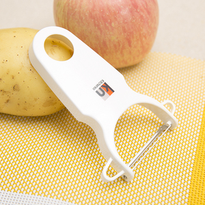 日本LEC不锈钢苹果削皮神器多功能土豆水果蔬菜刮皮刀厨房瓜刨子