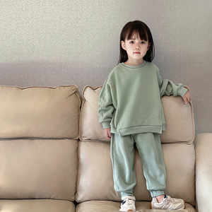 幼儿园儿童运动套装洋气韩版男女童卫衣卫裤两件套潮版2024春秋款