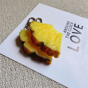 菠萝挂件~个性仿真食物钥匙扣男女包包挂扣可爱水果挂饰