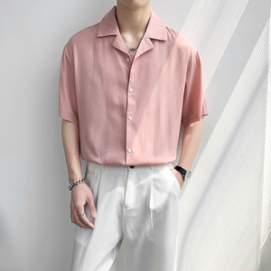 男士粉色衬衫短袖潮牌五分半袖寸衫休闲宽松夏季薄款粉红色小衬衣