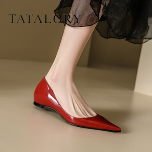 TATA LORY女鞋法式漆皮尖头浅口平底鞋女内增高性感红色百搭单鞋