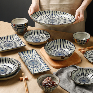 日式陶瓷碗碟套装家用2024新款饭碗网红过年餐具乔迁碗筷套碗盘子