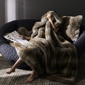兔毛盖毯子冬季沙发毯子床上用仿兔毛绒皮草盖毯加厚高端保暖双层