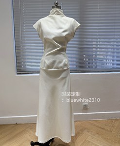 精纺高支羊毛 长款一排扣连衣裙  白色优雅女神长裙