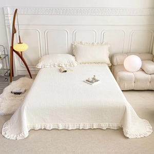 双面纯棉素色纯色砂洗夹棉床盖三件套水洗绗缝大花边床单床上盖毯