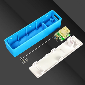 单1节18650锂电池盒座1A手机USB灯应急充电宝套料外壳散件DIY免焊