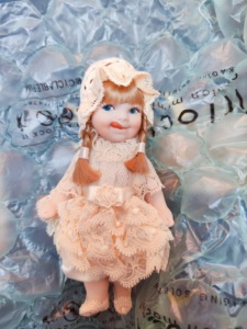 欧洲复古洋娃娃玩偶洋装女孩蕾丝裙陶瓷公仔摆件生日节日礼物礼品