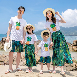 2024洋气母女菠萝短袖半身长裙套装一家三口海边度假亲子沙滩装夏