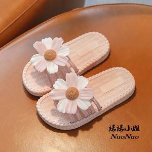 日本儿童拖鞋四季公主女童外穿凉拖女夏季宝宝防滑软底室内平跟