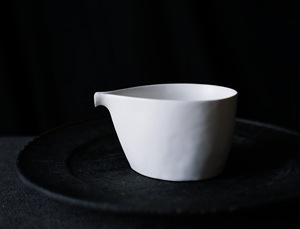 现货 日本作家安藤雅信 白釉片口 公道杯 茶道具