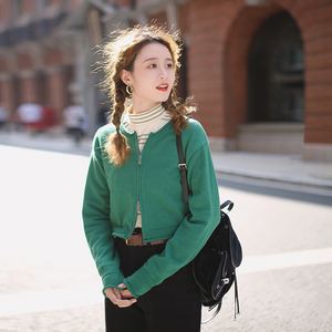 花吉B508绿色双头拉链卷边设计显高短款针织开衫女2023新款秋毛衣