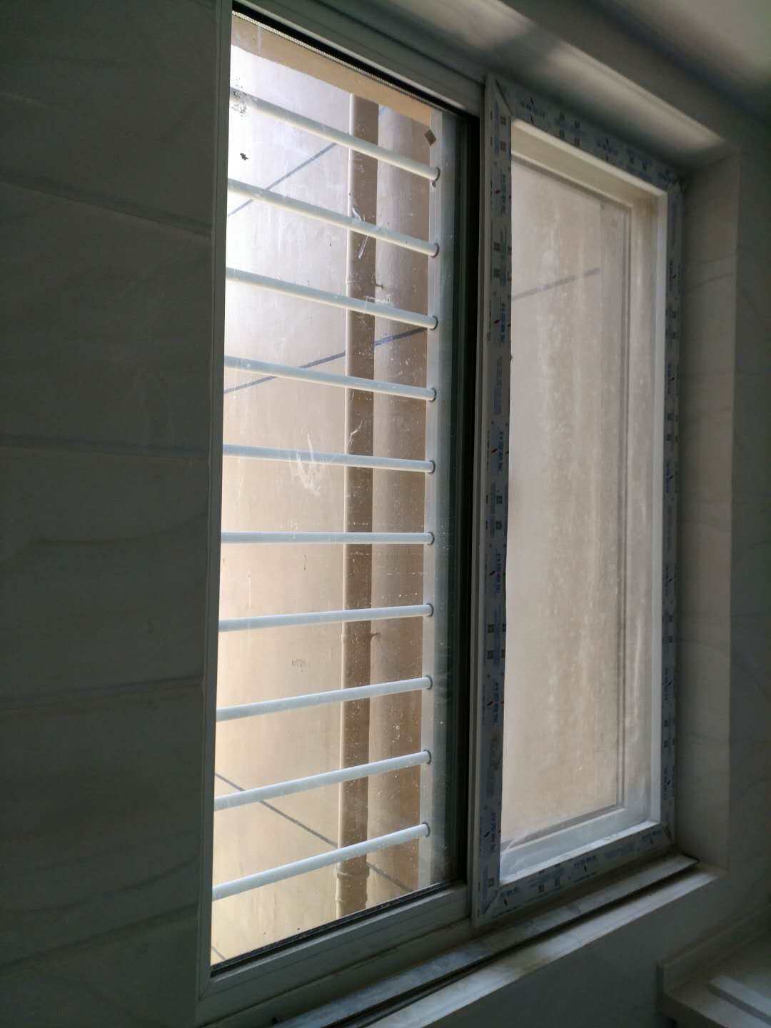 昆明金马大街筑牢“防火墙” 看护“万家安”