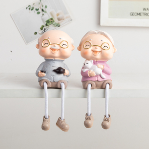 创意小礼品树脂老头老太情侣摆件客厅家居装饰品可爱老年吊脚娃娃