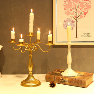 欧式复古铁艺轻奢高级感白色烛台摆件家用法式浪漫蜡烛台座底座