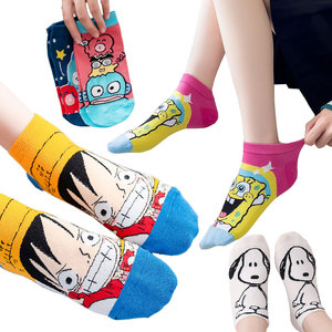 Anime socks卡通短袜女海贼王snoopy海绵宝宝叮当猫图案动漫袜子