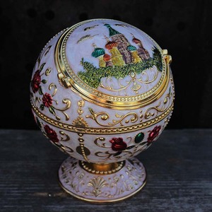 客厅球形烟灰缸男士礼品礼物地球仪形创意翻盖俄罗斯烟缸金属烟碟