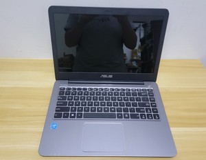 二手ASUS华硕E403 超极本笔记本电脑N3450 14寸屏商务本薄款固态