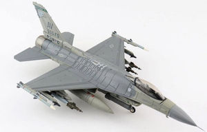 HM HA38007 1/72 美国空军 F-16CG Block 40 "OIF"   F16战斗机