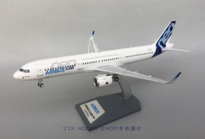 Aviation 1/200 空客原厂涂装  空客A321neo D-AVXA 合金模型