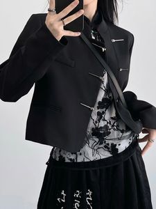 新中式黑色立领短款外套女装新款小众国风开衫上衣早春潮牌小西服